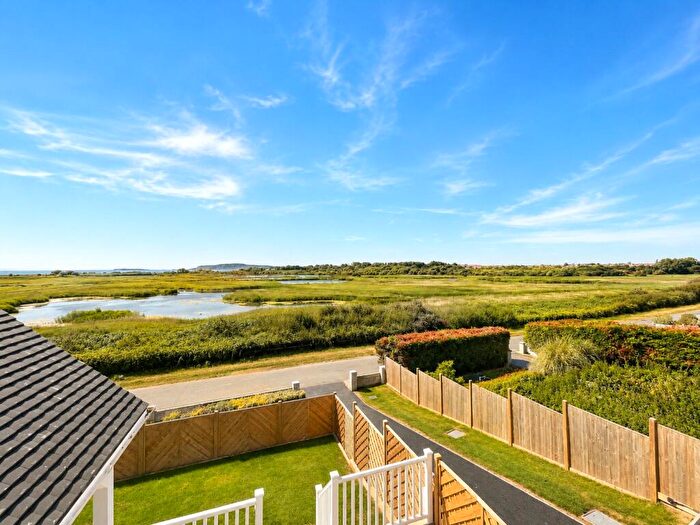 4 Bedroom Bungalow For Sale In Southdown Avenue, Weymouth, Dorset, DT3
