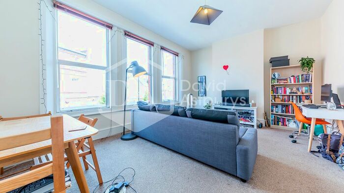 1 Bedroom Flat To Rent In Tottenham Lane, Crouch End, London, N8