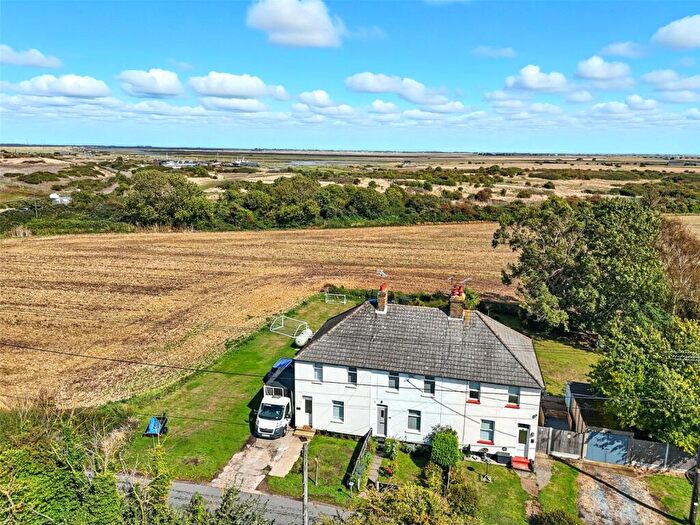 3 Bedroom Terraced House For Sale In Millhead Cottages, The Common, Great Wakering, SS3