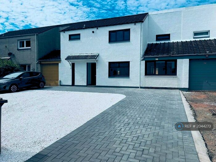 5 Bedroom Terraced House To Rent In Beauly Drive, Livingston, EH54