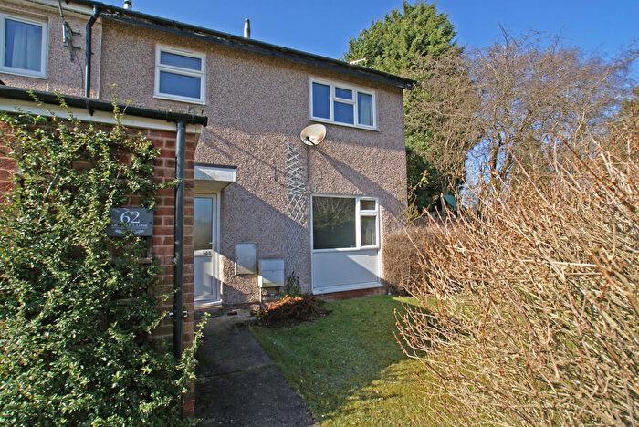 3 Bedroom End Of Terrace House To Rent In Devizes Close, Chesterfield, S40