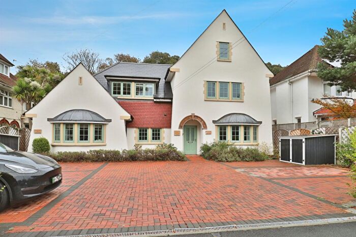 4 Bedroom Semi-Detached House For Sale In Browning Avenue, Bournemouth, BH5
