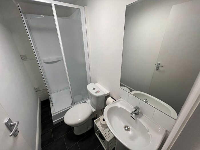 Studio To Rent In Cromwell Road, London, SW7