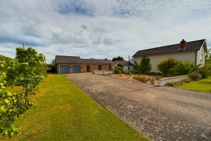 2 Bedroom Detached House For Sale In Holders Lane, Brookville, IP26