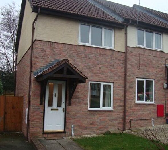 2 Bedroom End Terrace House For Sale In Dean Court, Cwmbran, NP44
