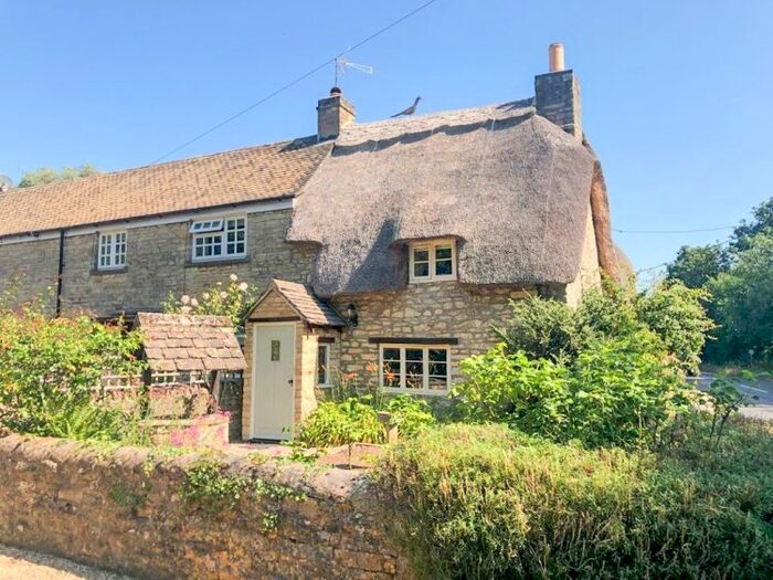 2 Bedroom Semi-Detached House To Rent In Yarnton Road, Cassington, Witney, OX29