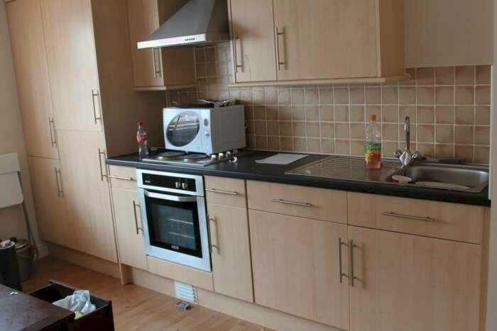 1 Bedroom Flat To Rent In Carlisle Street, Adamsdown, CF24