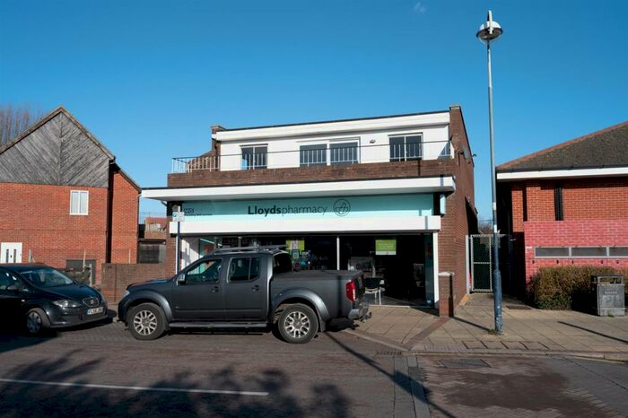 2 Bedroom House To Rent In Station Road, Hayling Island, PO11