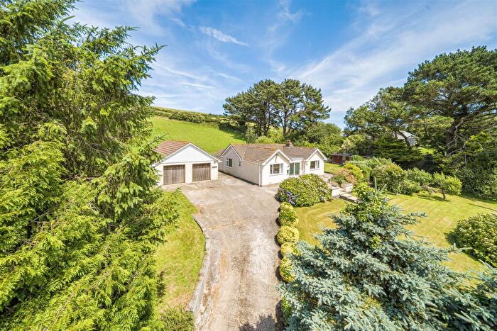 3 Bedroom Bungalow For Sale In Higher Slade, Ilfracombe, EX34