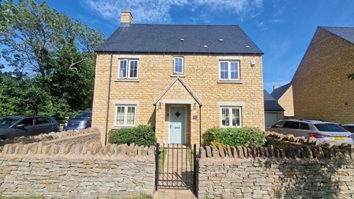 3 Bedroom Detached House To Rent In Morecombe Way, Fairford, GL7