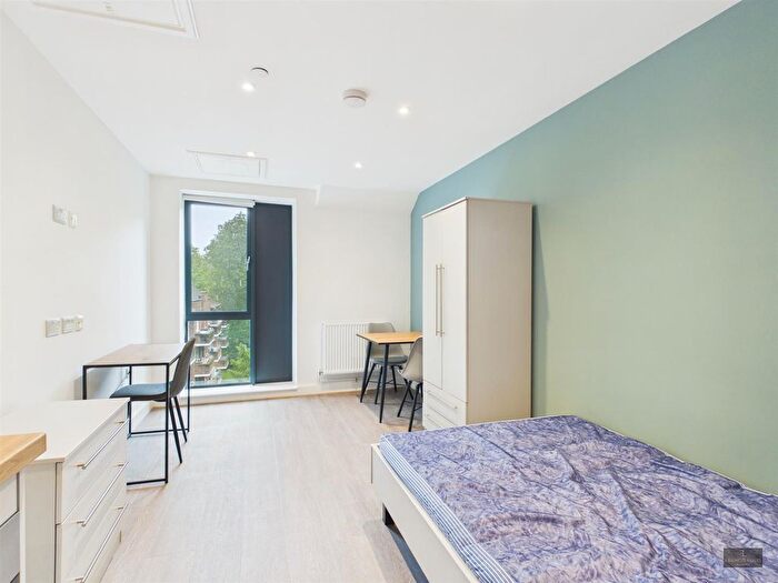 1 Bedroom Flat To Rent In Redcross Street, Bristol, BS2