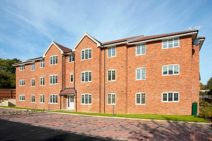 1 Bedroom Flat To Rent In Reading Road, Farnborough GU14