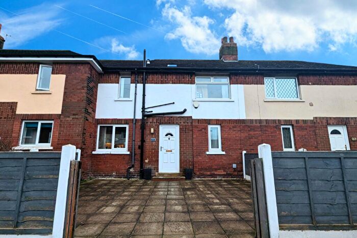 3 Bedroom Terraced House For Sale In Baker Road, Morley, Leeds, LS27