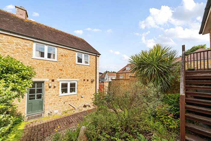 3 Bedroom End Of Terrace House For Sale In Castle Rise, Castle Cary, BA7