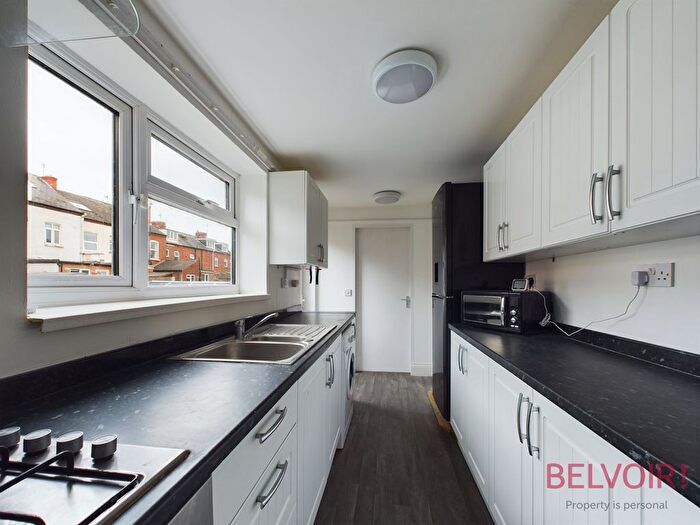 4 Bedroom Semi-Detached House To Rent In Marlborough Street, Lenton, NG7