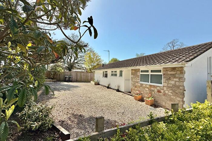 3 Bedroom Bungalow For Sale In Woolsbridge Road, St. Leonards, BH24