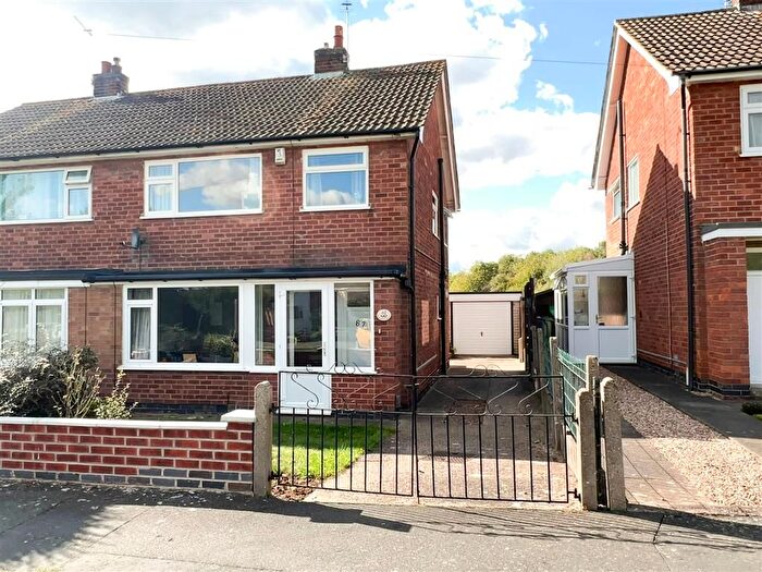 3 Bedroom Semi-Detached House To Rent In Holywell Drive, Loughborough, LE11