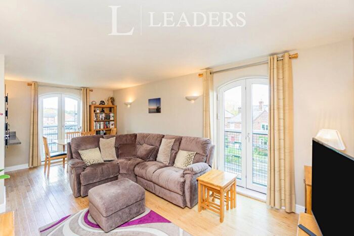 2 Bedroom Flat To Rent In Wharton Court, Hoole Lane, CH2