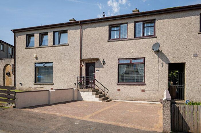 3 Bedroom Terraced House For Sale In Maxwell Crescent, Cowdenbeath, KY4