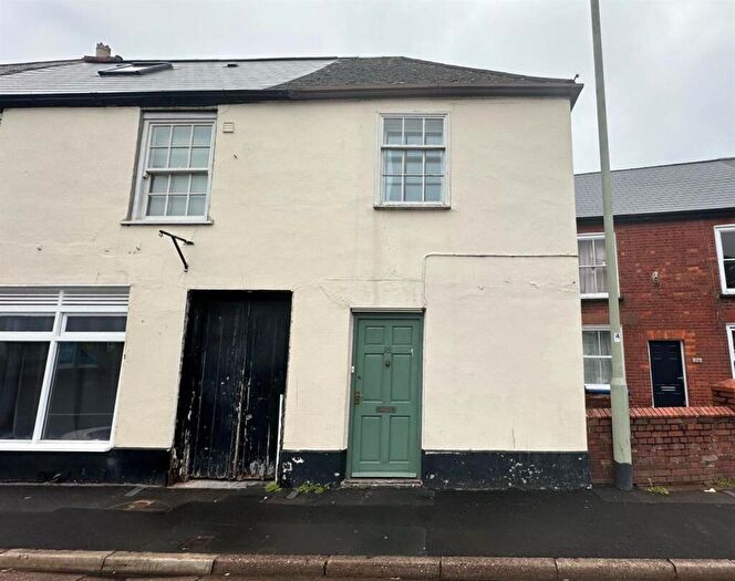 2 Bedroom Terraced House To Rent In Newport St, Tiverton, EX16