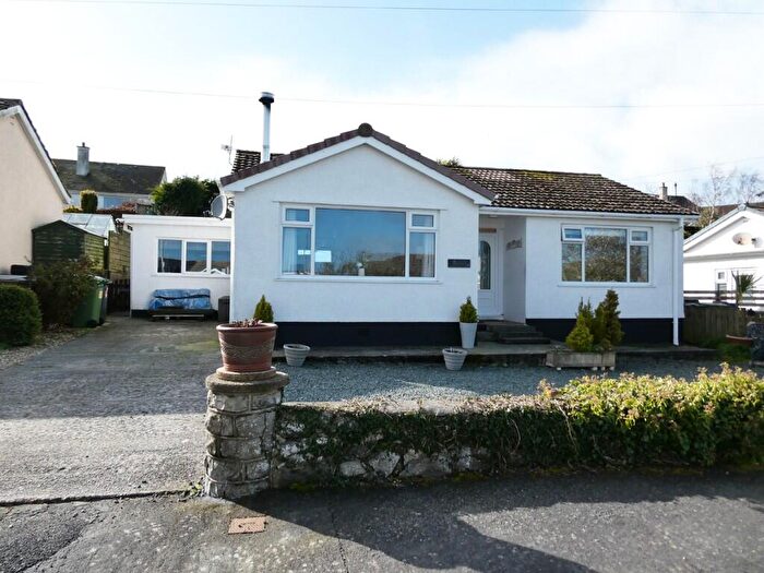 2 Bedroom Detached Bungalow For Sale In Maes Llydan, LL74