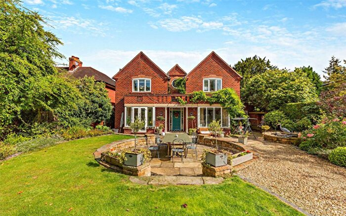 4 Bedroom Detached House For Sale In Roman Road, Shrewsbury, Shropshire, SY3