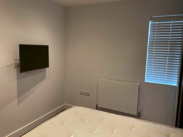 1 Bedroom Studio To Rent In Thornton Heath, Thornton Heath, CR7