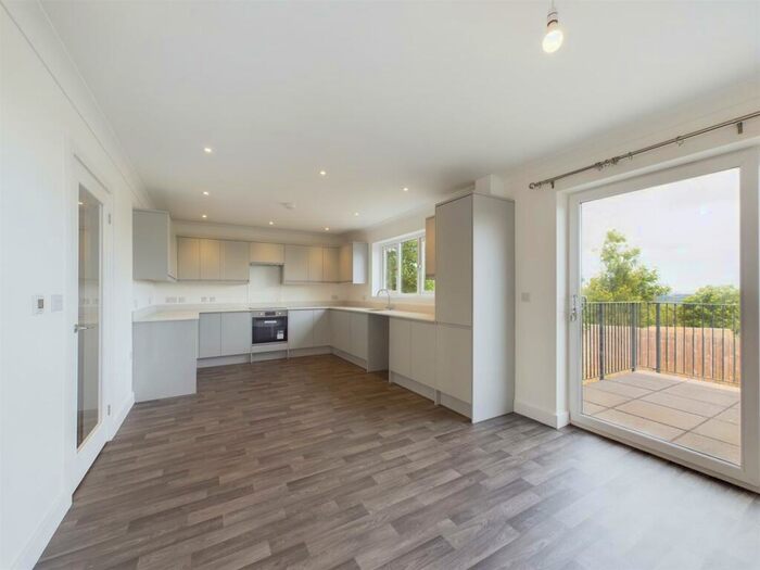 4 Bedroom Semi-Detached House To Rent In West Hill, Wadebridge, PL27