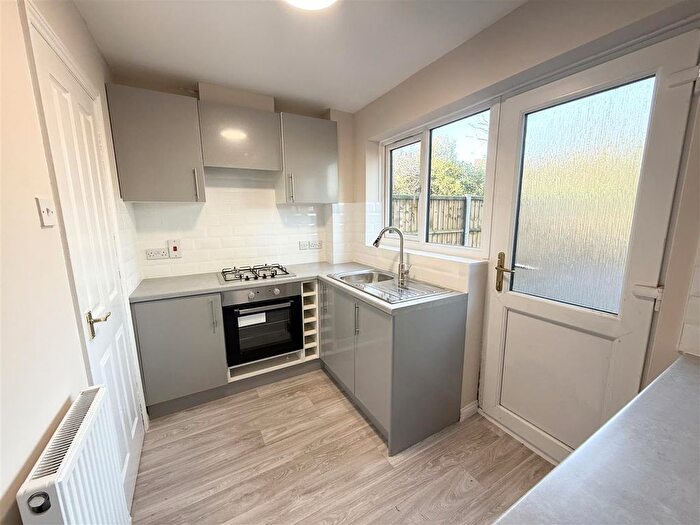 1 Bedroom End Terrace House To Rent In Kenilworth Drive, Weavers Green, CV11