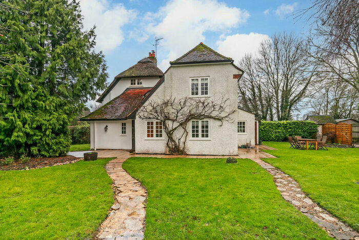 4 Bedroom Semi-Detached House For Sale In Duke Street, Micheldever, Winchester, SO21