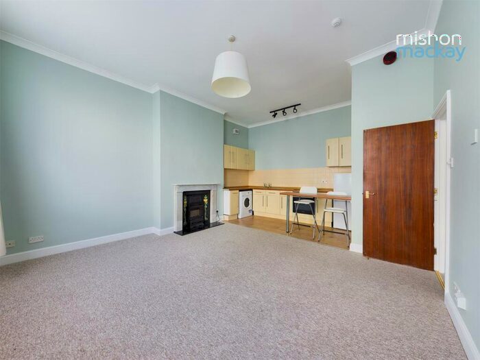 Studio To Rent In Brunswick Road, Hove, BN3