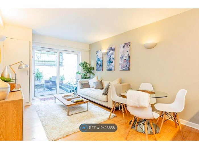 2 Bedroom Terraced House To Rent In Gloucester Street, Bristol, BS8