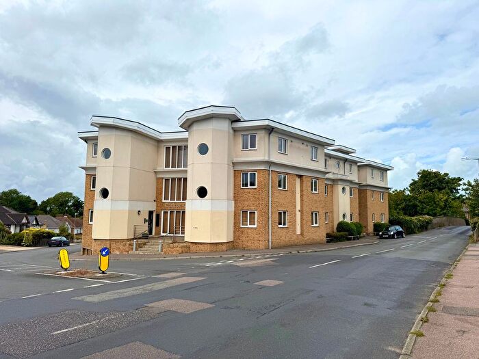 2 Bedroom Flat To Rent In Castle Road, Whitstable, CT5