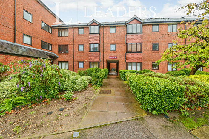 1 Bedroom Apartment To Rent In Peakes Place, AL1