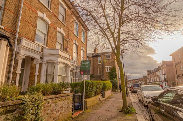 1 Bedroom Flat To Rent In Somerfield Road, London, N4