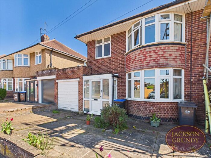 3 Bedroom Semi-Detached House For Sale In Thornby Drive, Northampton, NN2