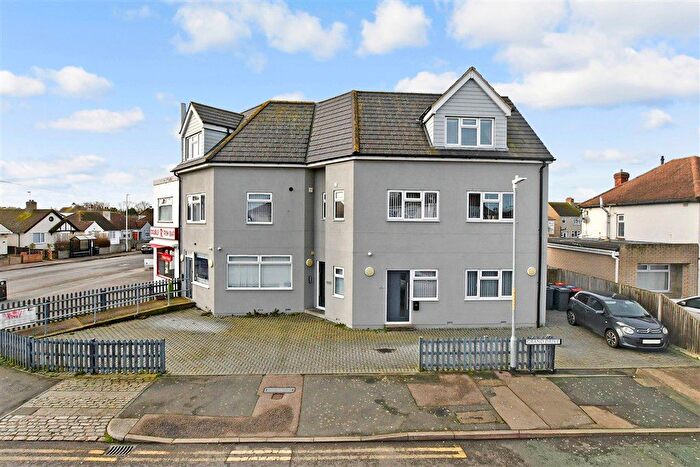 2 Bedroom Flat For Sale In Sea Street, Herne Bay, Kent, CT6