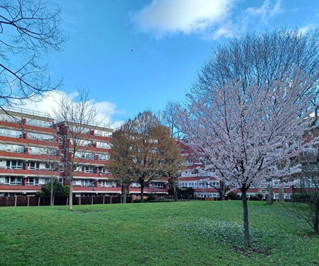 1 Bedroom Flat To Rent In Bullen Street, London, SW11