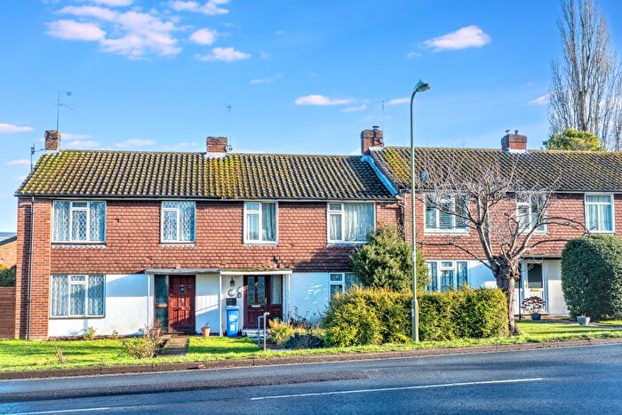 3 Bedroom Terraced House For Sale In Rosemary Lane, Blackwater, Camberley, Hampshire, GU17