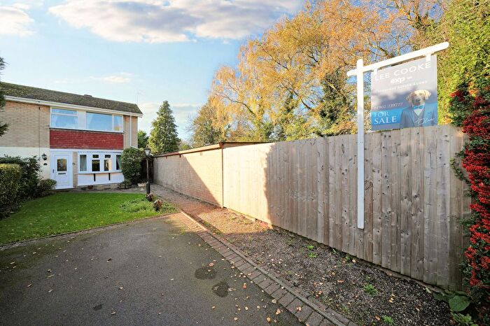 2 Bedroom End Of Terrace House For Sale In High Path, Pattingham, WV6