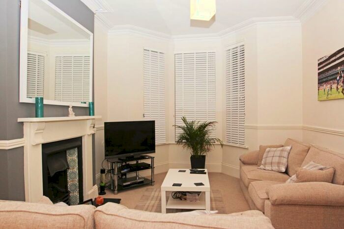 3 Bedroom Terraced House To Rent In Turret Grove, Plymouth, Devon, PL4