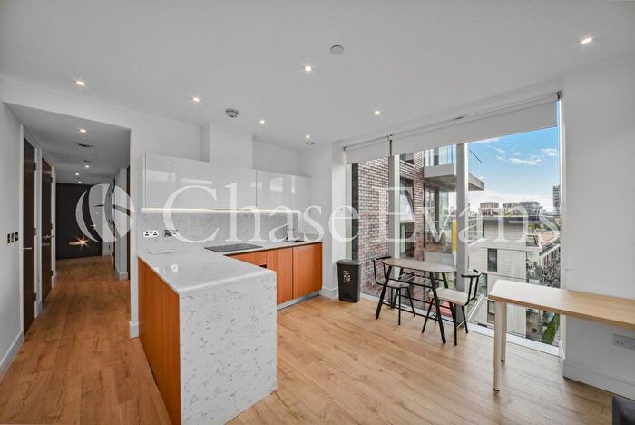 Studio To Rent In Stable Walk, Aldgate, London, E1