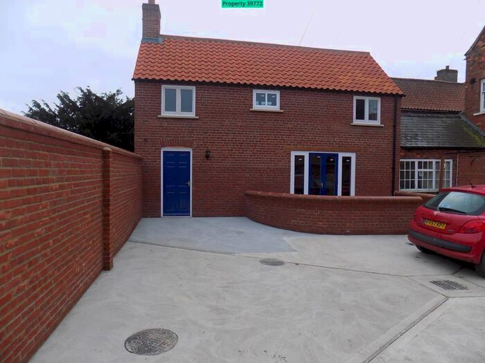 2 Bedroom Cottage To Rent In Kemps Cottage, Picture House Passage, Reynard Street, Spilsby, PE23