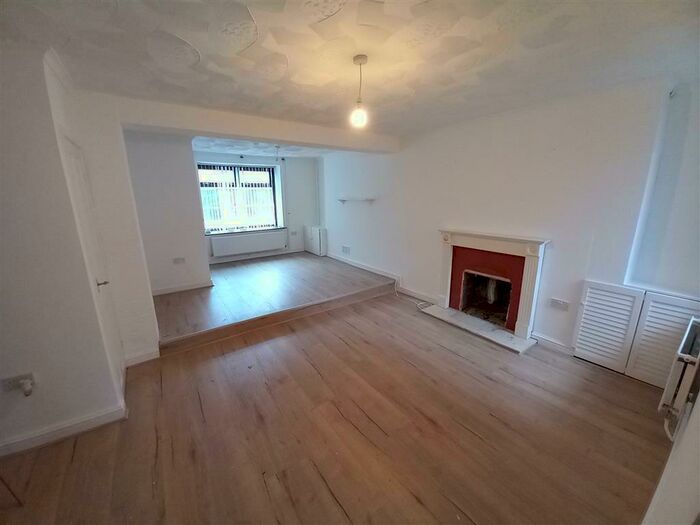 3 Bedroom Terraced House To Rent In Cardiff Road, Aberdare, CF44