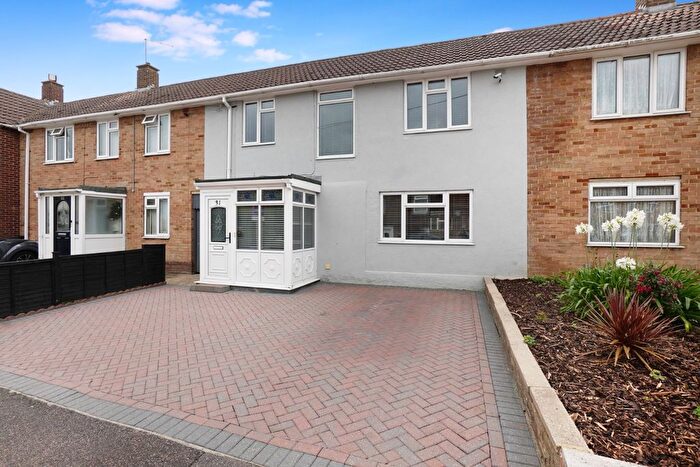 3 Bedroom Terraced House For Sale In Littlebourne Avenue, Twydall, ME8