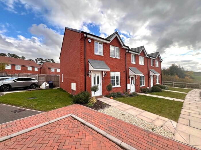 3 Bedroom End Of Terrace House For Sale In Eydon Close, St. Crispin, Northampton, NN5