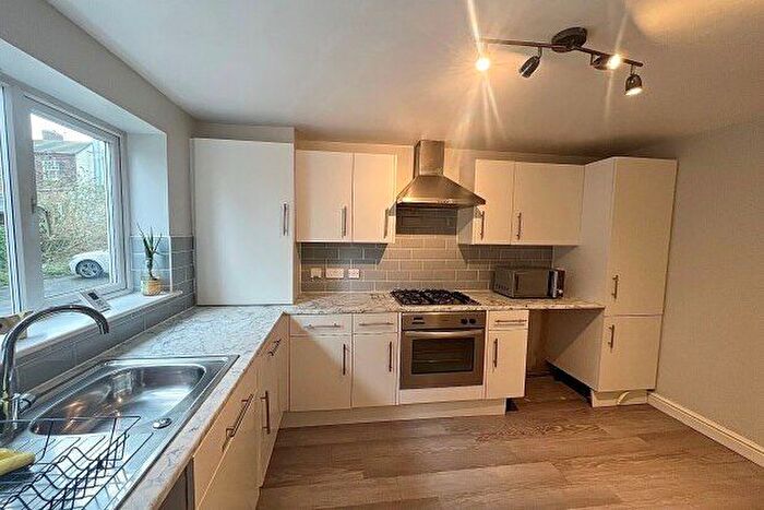 3 Bedroom Property To Rent In Majolica Mews, Swadlincote, DE11