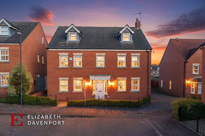 5 Bedroom Detached House For Sale In Sixpence Close, Coventry, CV4