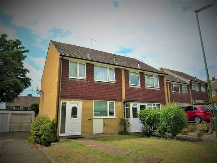 3 Bedroom House To Rent In St. Edmunds Road, Haywards Heath, RH16