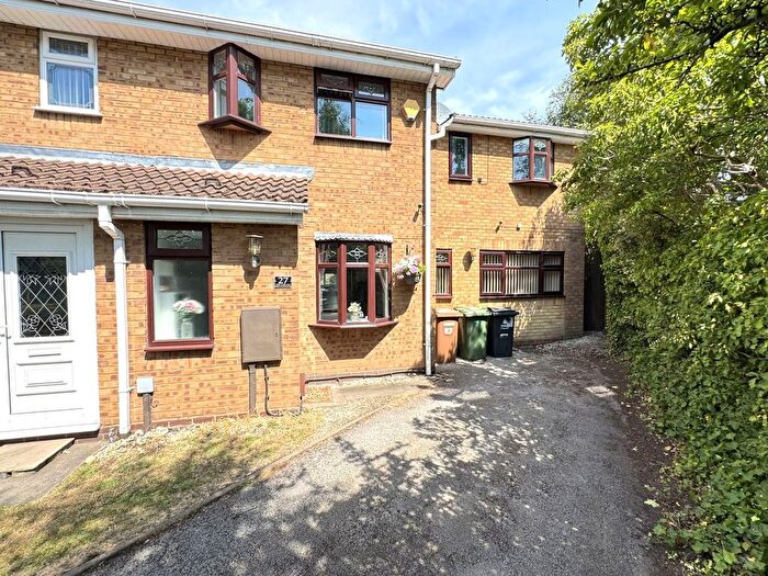 3 Bedroom Semi Detached House For Sale In Albert Clarke Drive, Willenhall, WV12